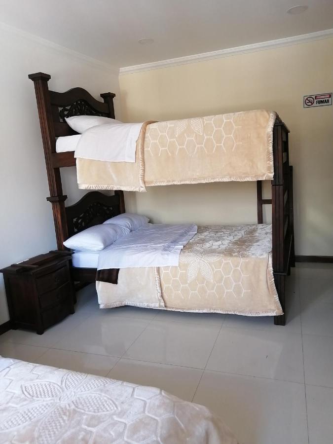Hotel El Monarca Tunja Bagian luar foto