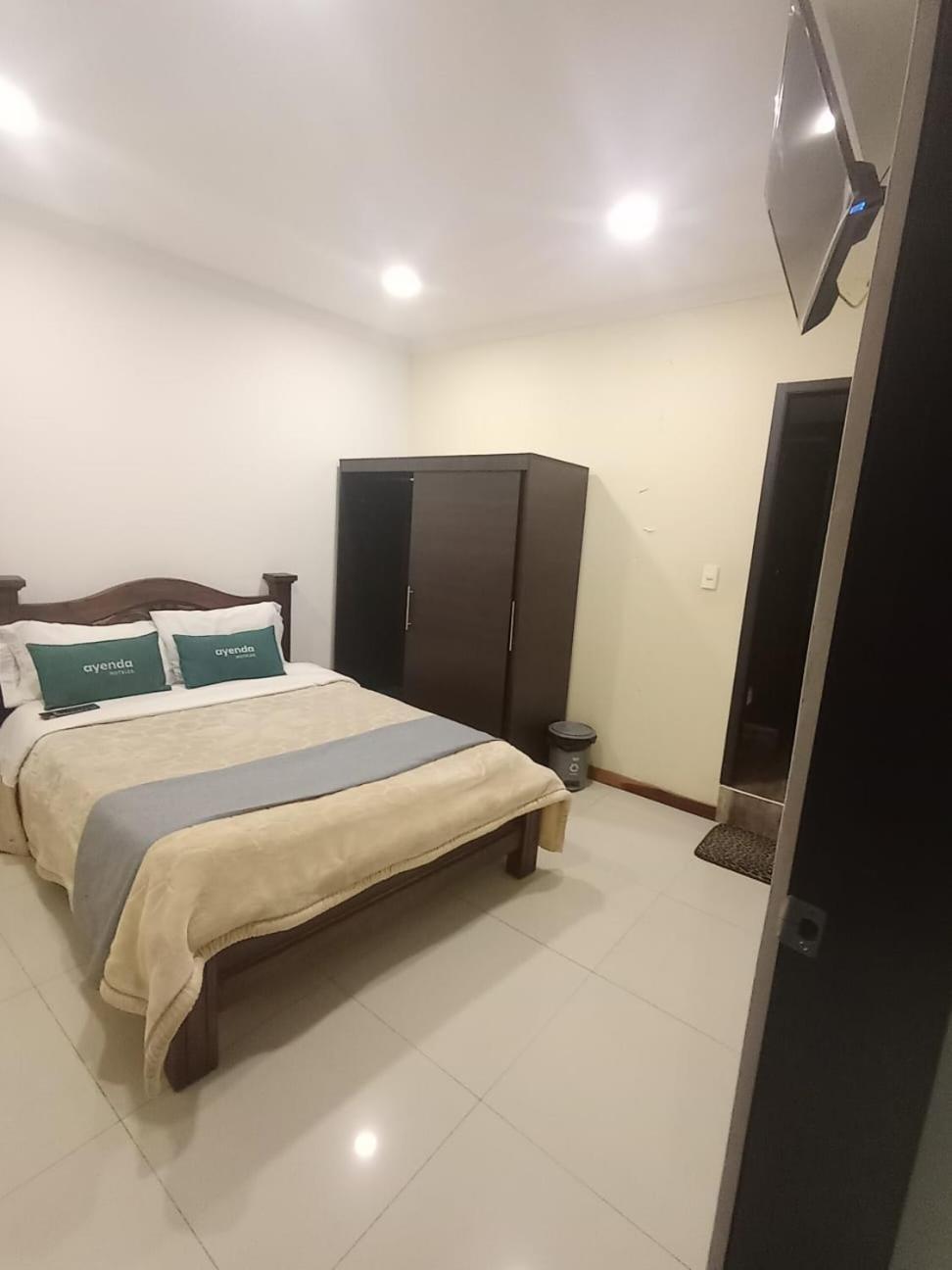 Hotel El Monarca Tunja Bagian luar foto