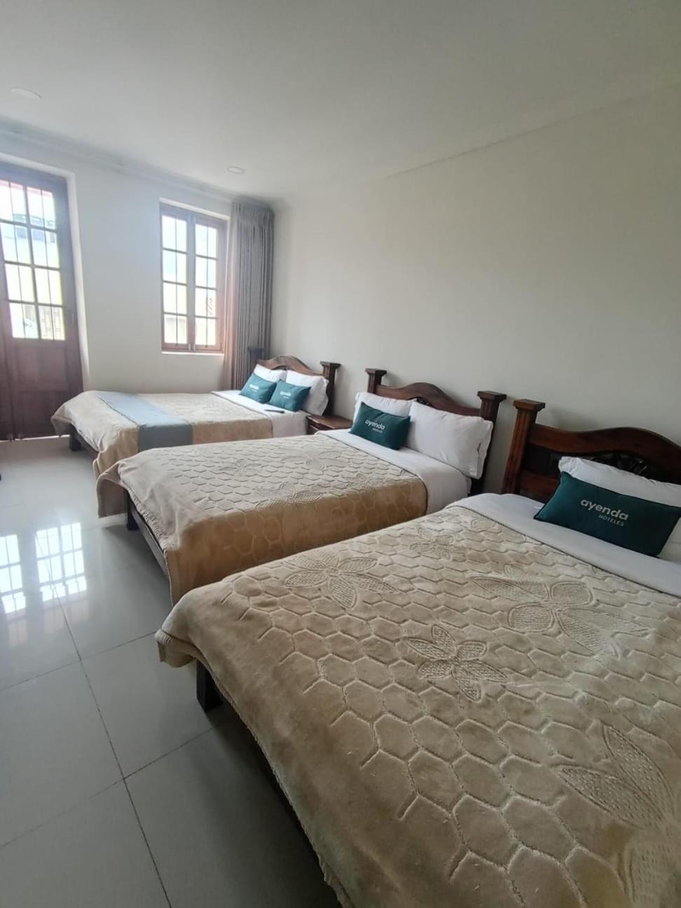 Hotel El Monarca Tunja Bagian luar foto