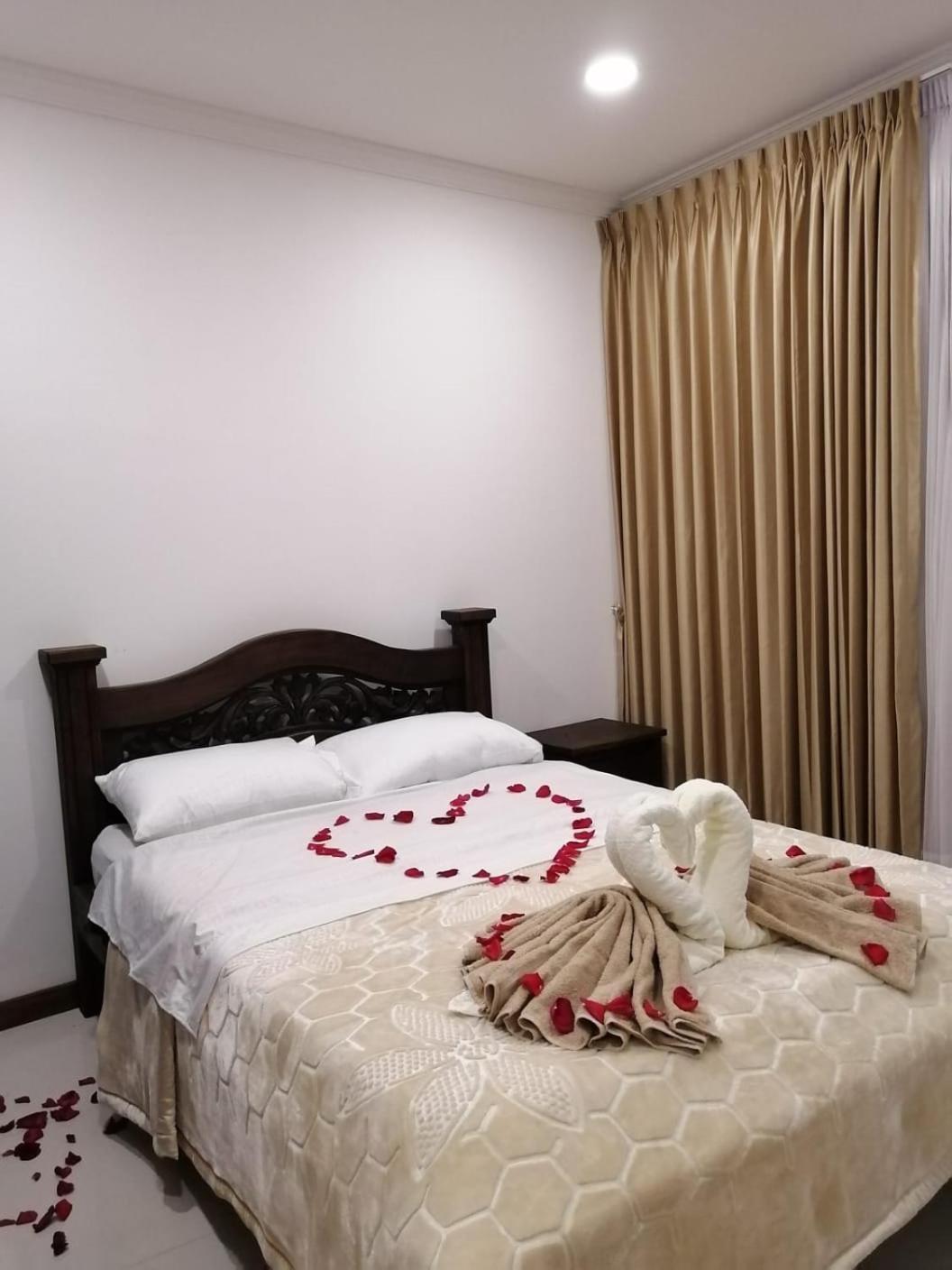 Hotel El Monarca Tunja Bagian luar foto